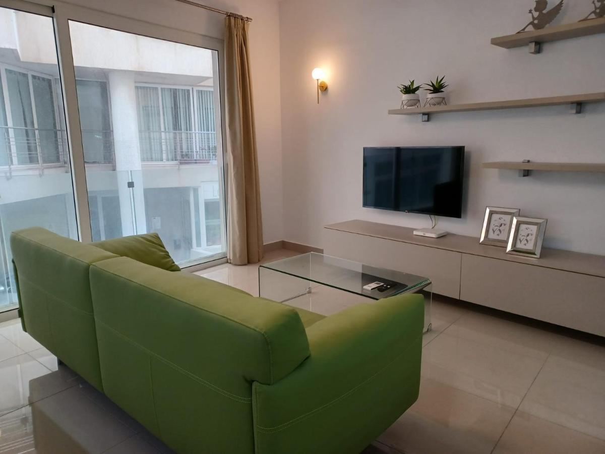 Sliema Apartment Close To Beach ภายนอก รูปภาพ
